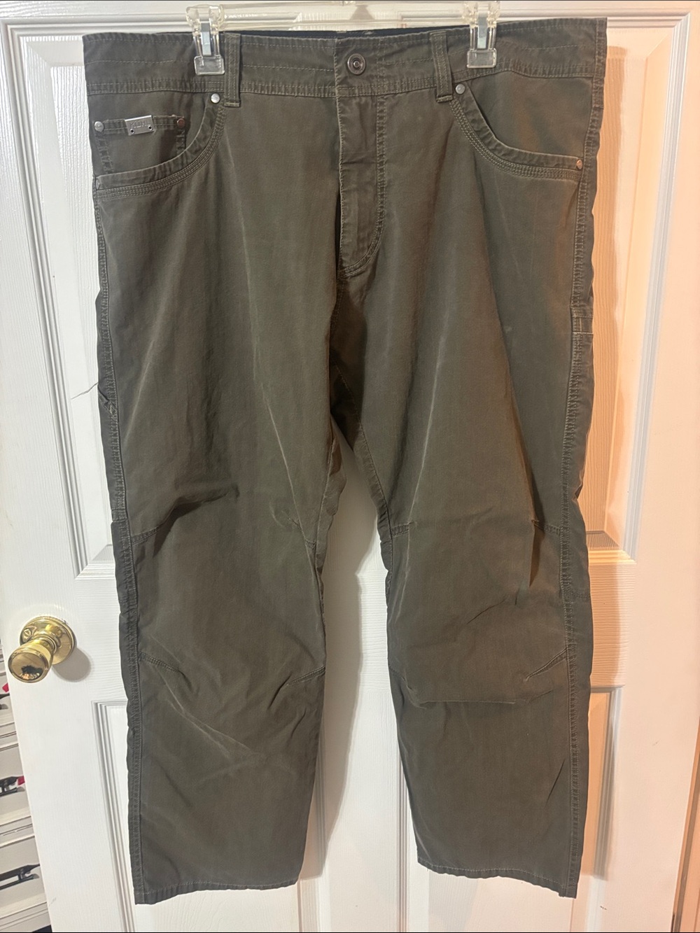 Men's KUHL Olive Cargo Pants with Utility Pockets